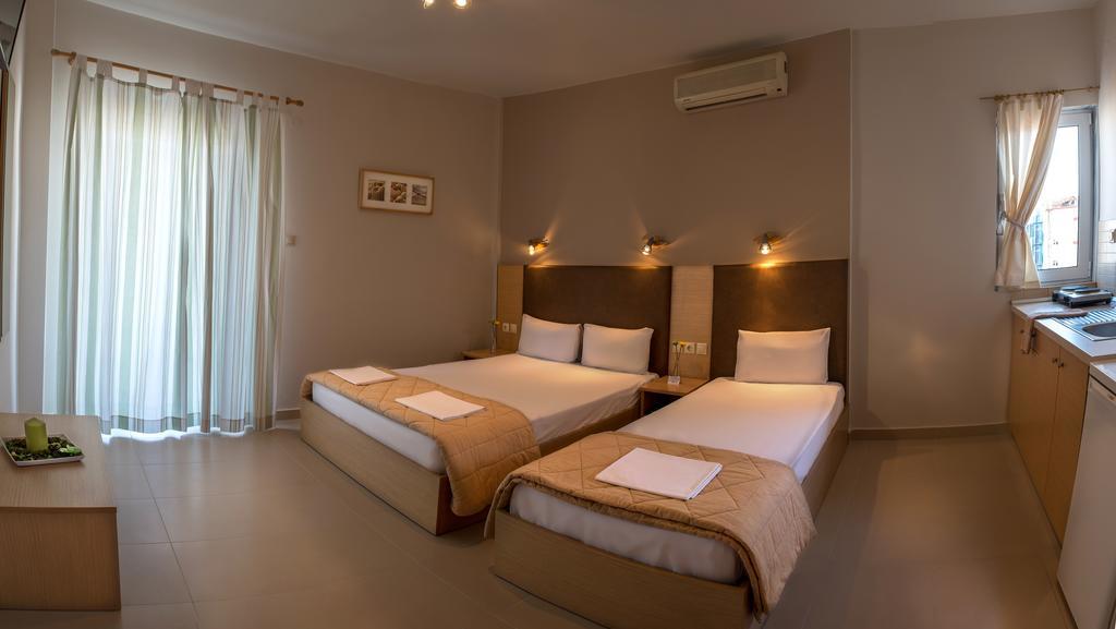 Paralía Nepheli Apartments And Studios חדר תמונה