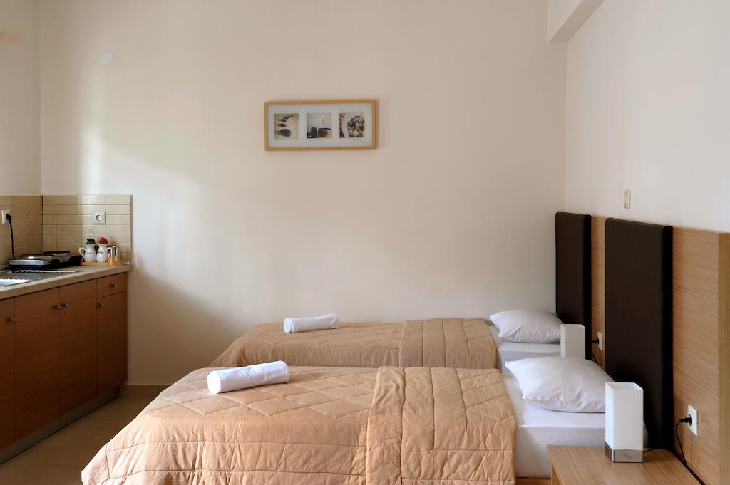 Paralía Nepheli Apartments And Studios חדר תמונה
